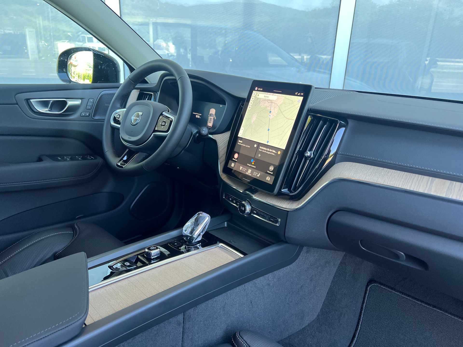 VOLVO XC60 T8 eAWD Ultra Dark Geartronic-showroom-element-2