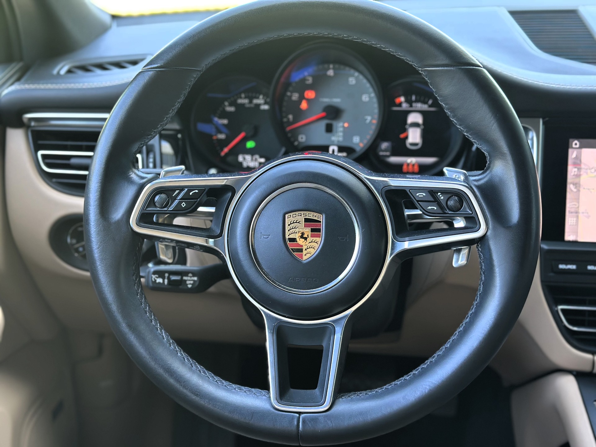 PORSCHE Macan S PDK-image-11