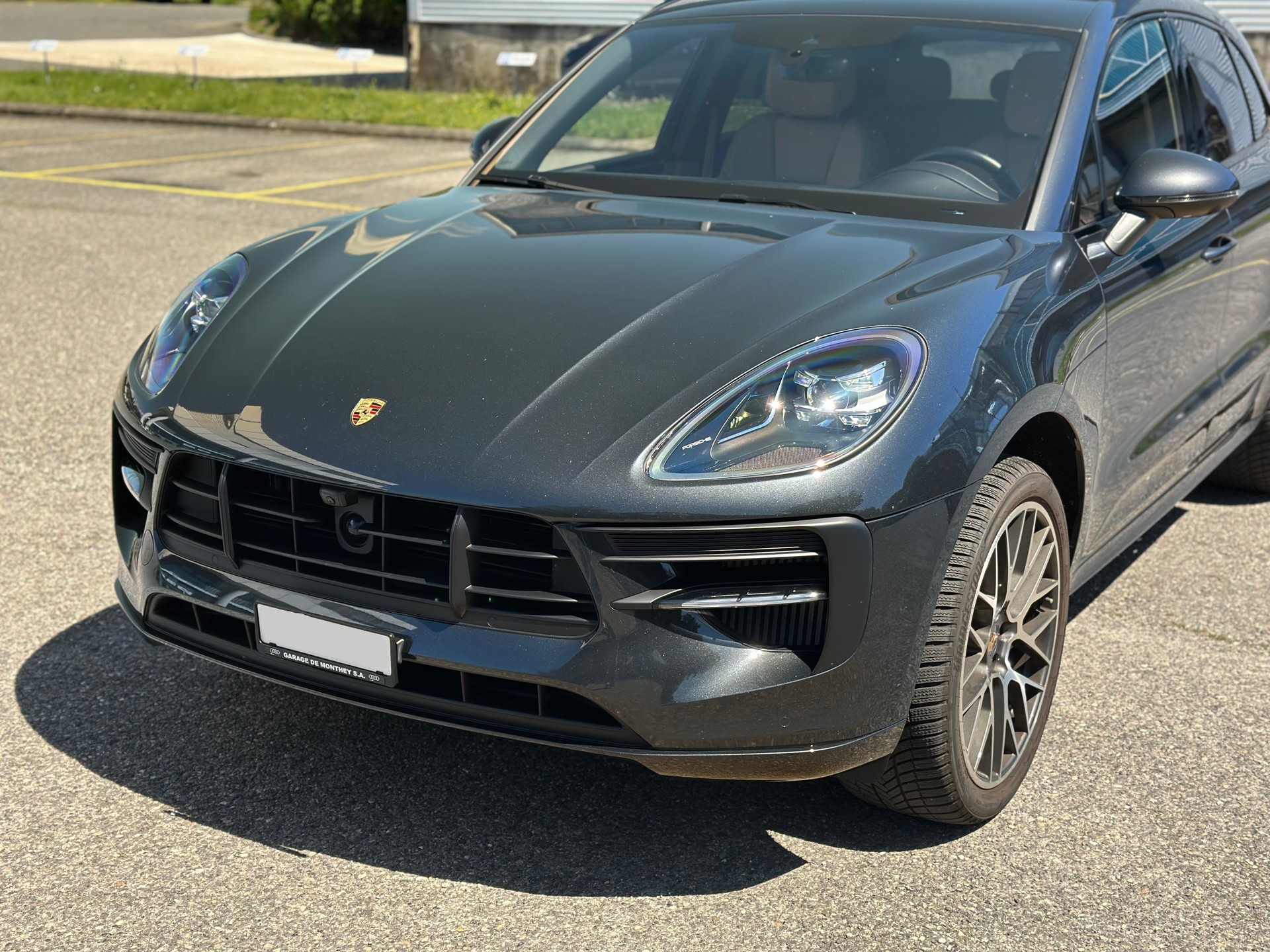 PORSCHE Macan S PDK-showroom-element-2