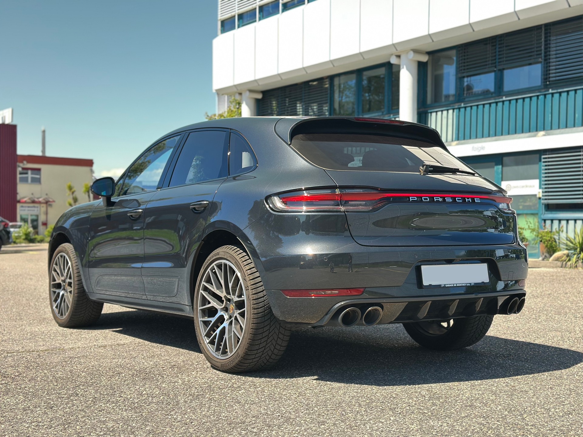 PORSCHE Macan S PDK-image-8