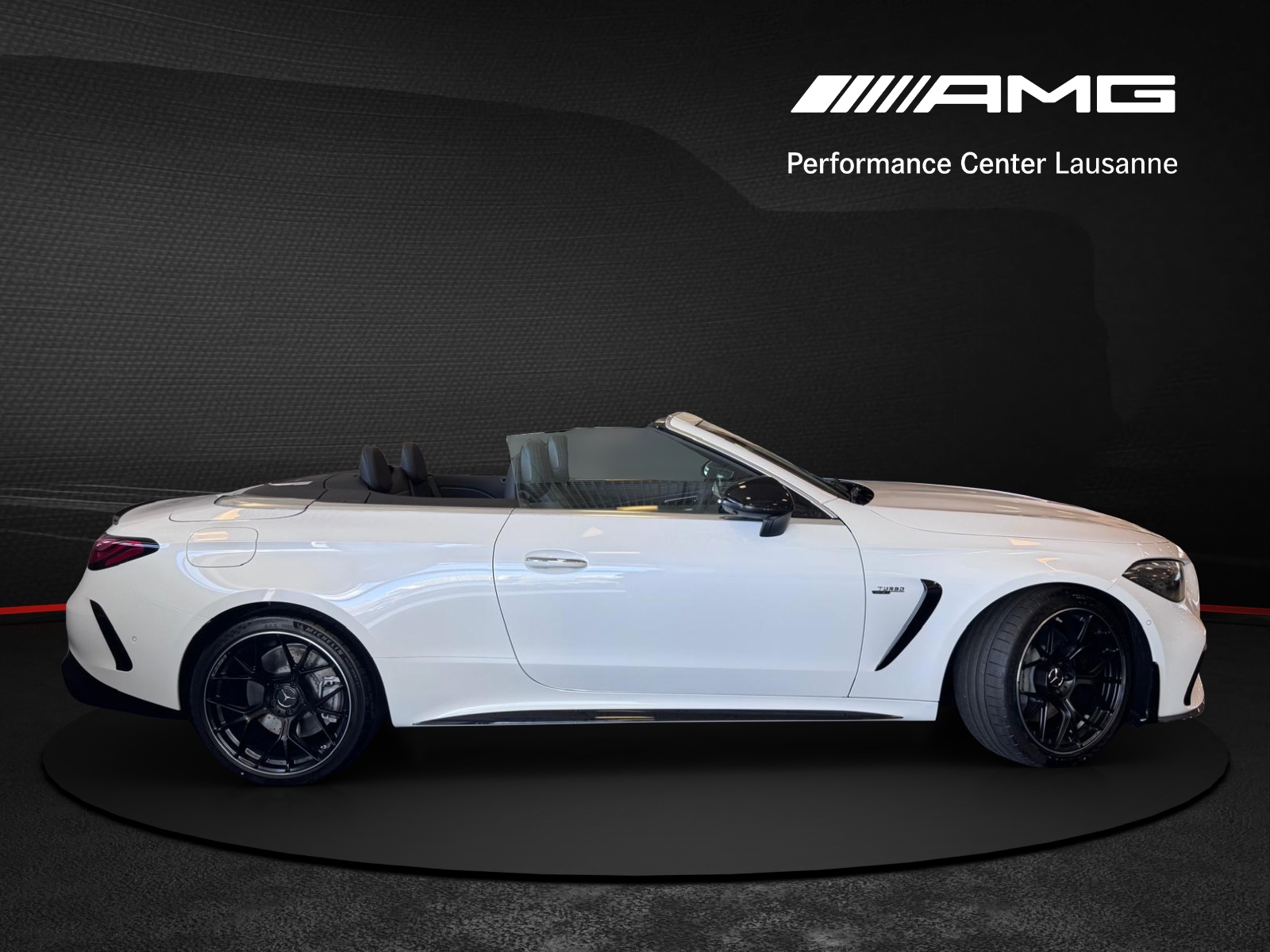 MERCEDES-BENZ CLE AMG 53 Cabrio 4Matic+ 9G-Tronic-showroom-element-2