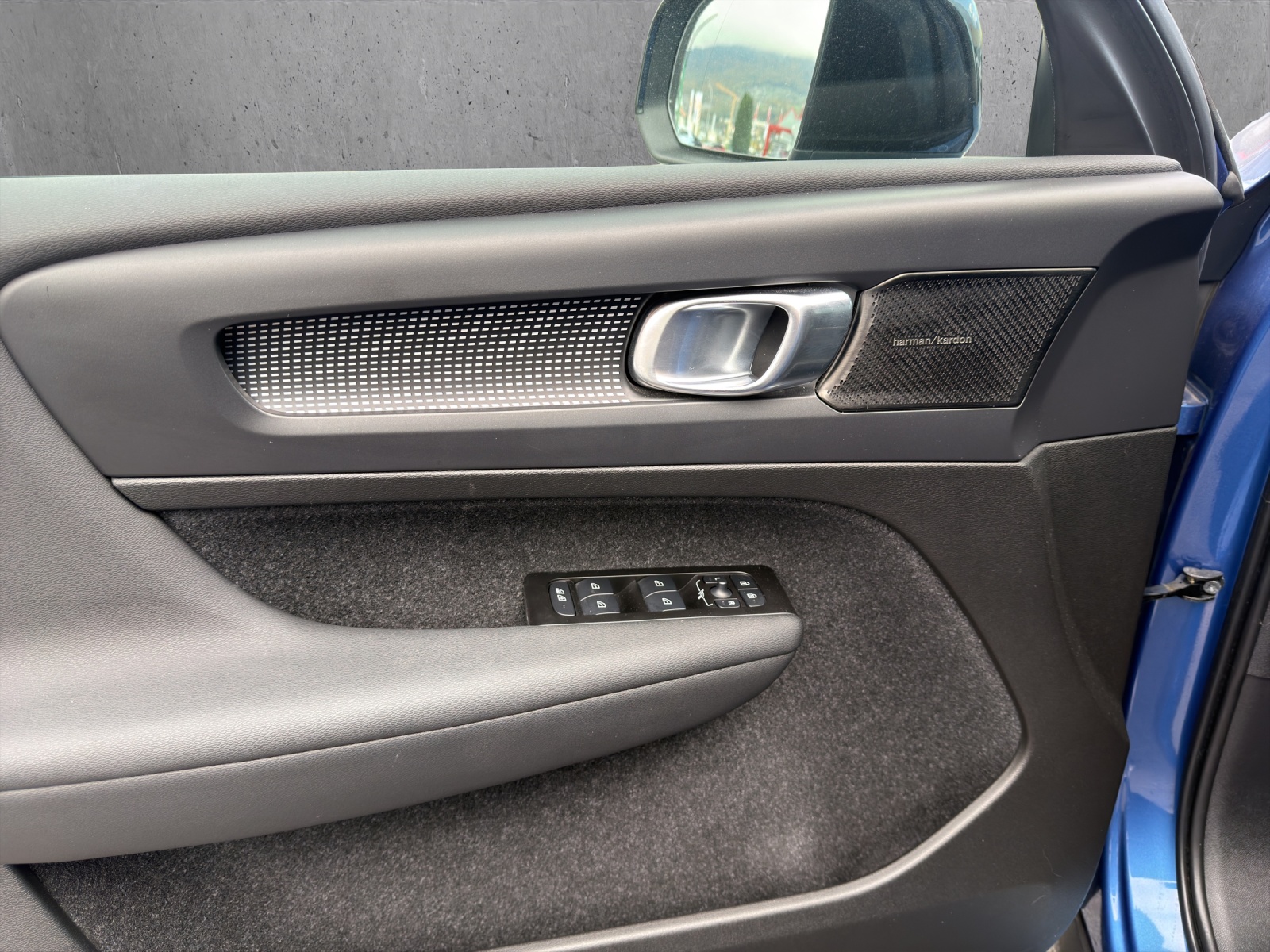 Image VOLVO XC40 XC40 T4 TwE R-Design DCT