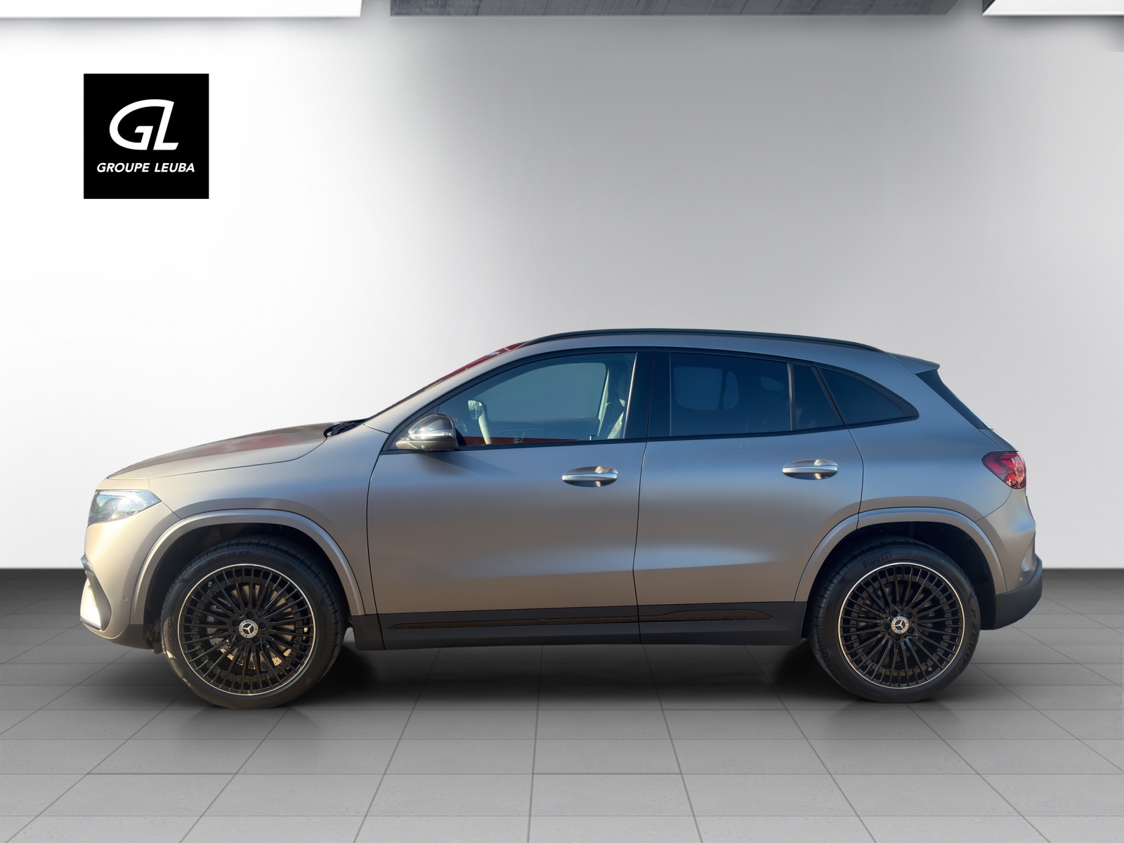 Image MERCEDES-BENZ EQA-300 EQA 300 4M Excellence