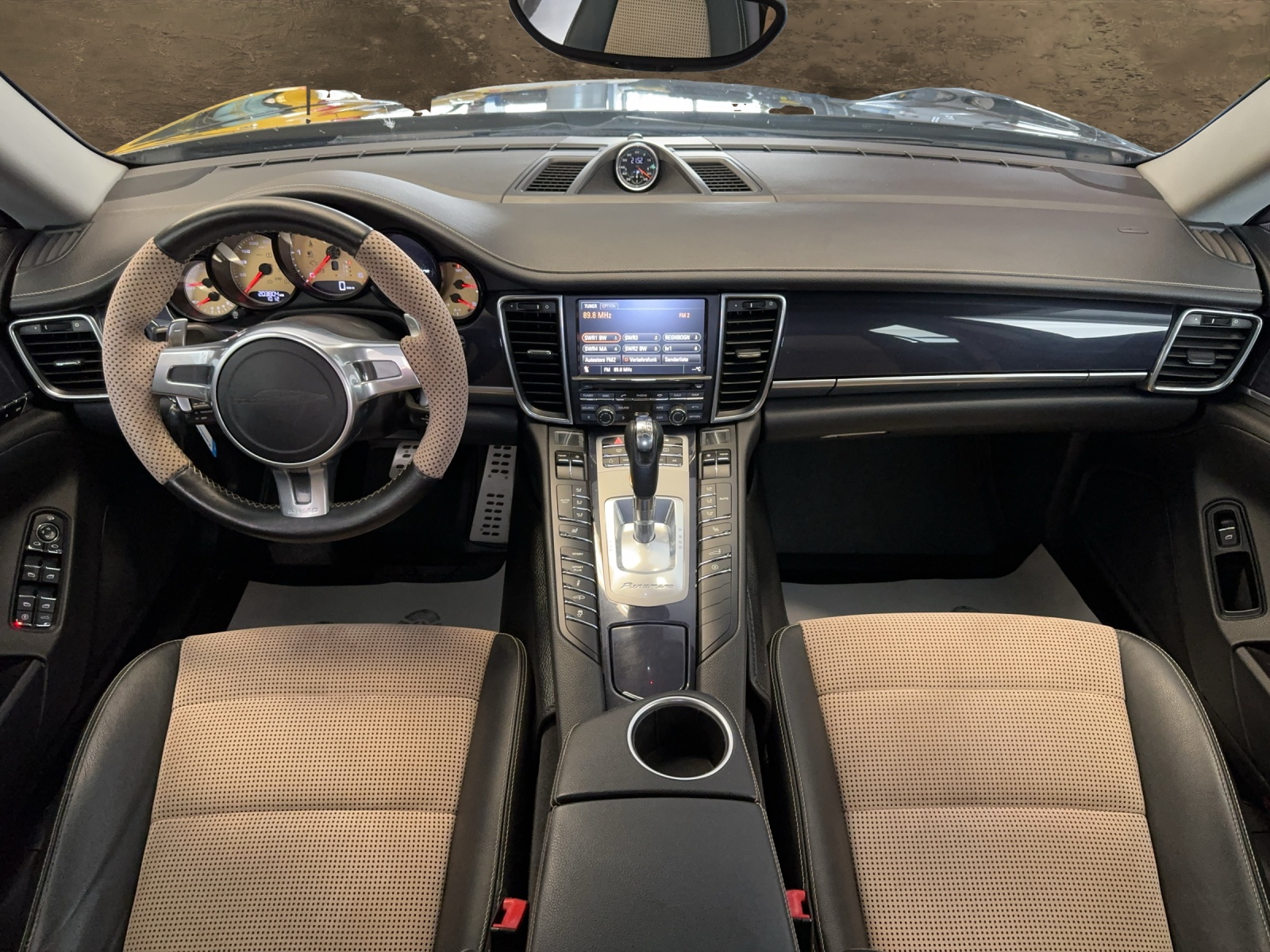 PORSCHE Panamera 3.0 Diesel Tiptronic-showroom-element-3