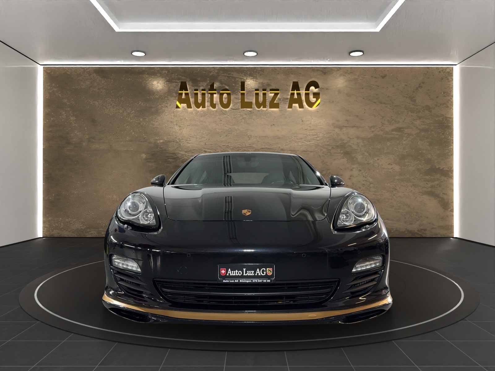 PORSCHE Panamera 3.0 Diesel Tiptronic-showroom-element-1