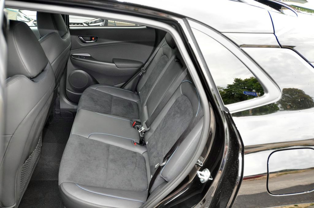 HYUNDAI Kona N 2.0 T-GDi-image-9