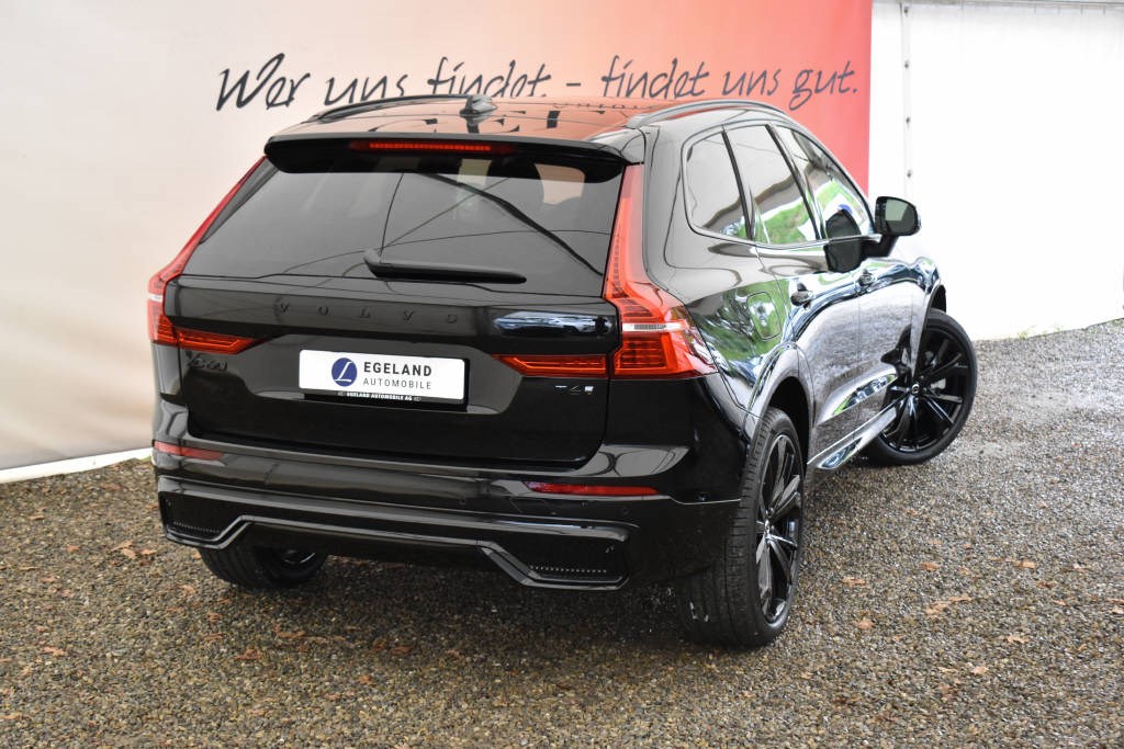 VOLVO XC60 2.0 T6 TE Plus Black Edition eAWD-showroom-element-3