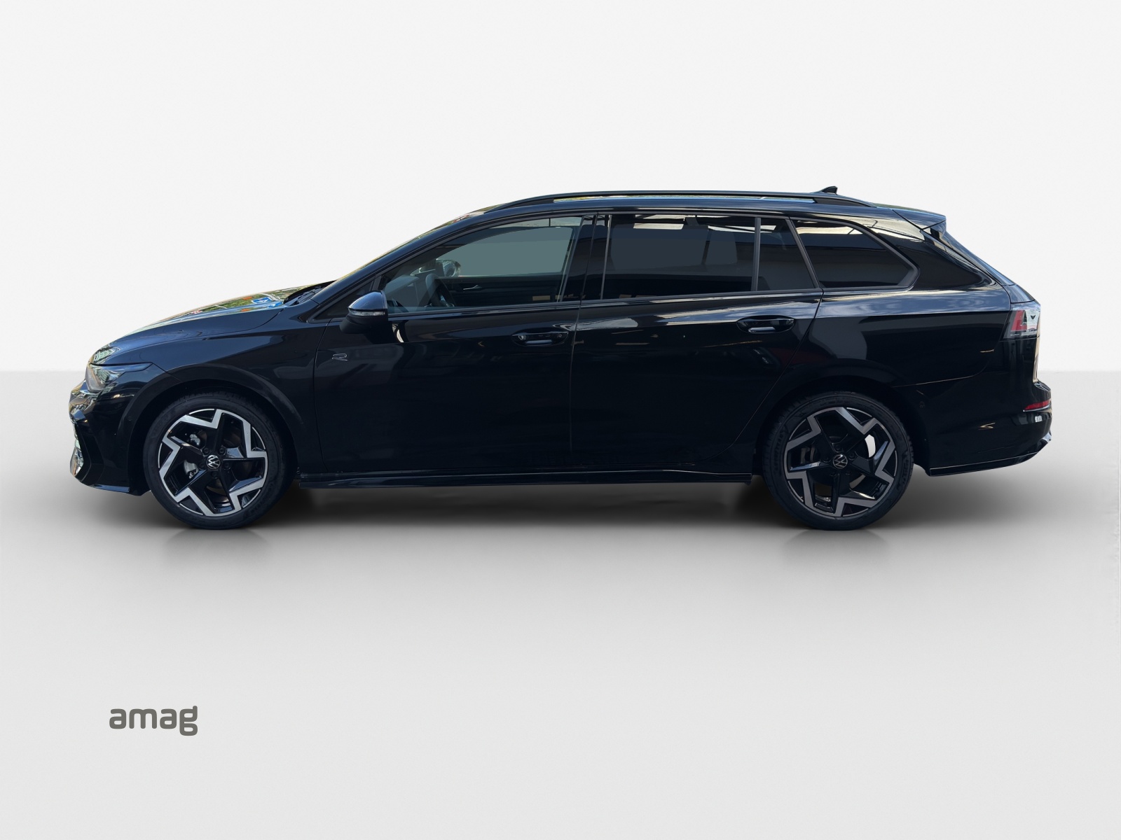 VW Golf Variant 1.5 eTSI mHEV R-Line-showroom-element-1