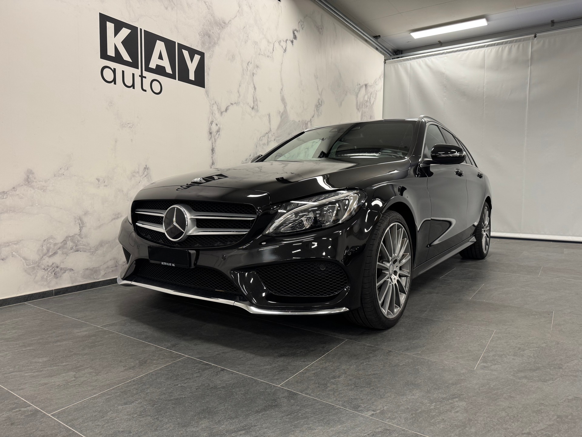 MERCEDES-BENZ C 400 AMG Line 4Matic 7G-Tronic