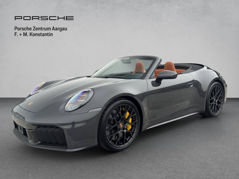 Porsche 911 Carrera 4 GTS Cabriolet
