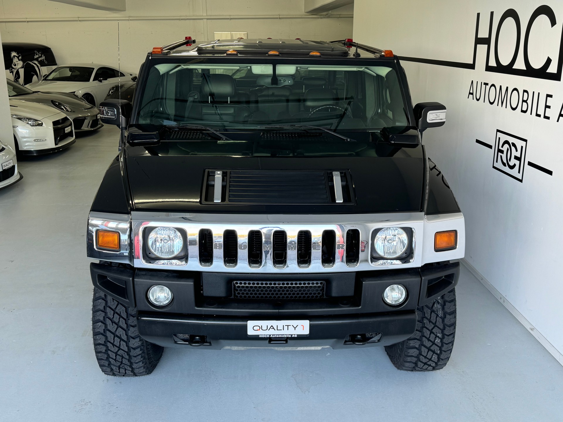 HUMMER Pickup-image-1