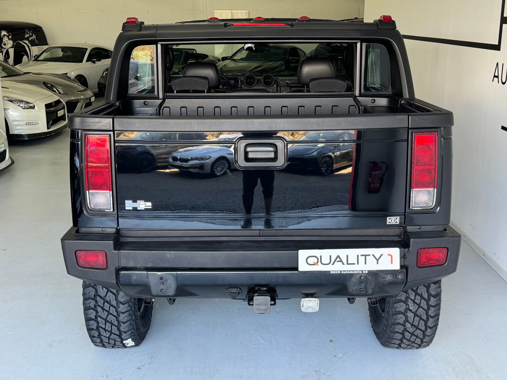 HUMMER Pickup-image-12