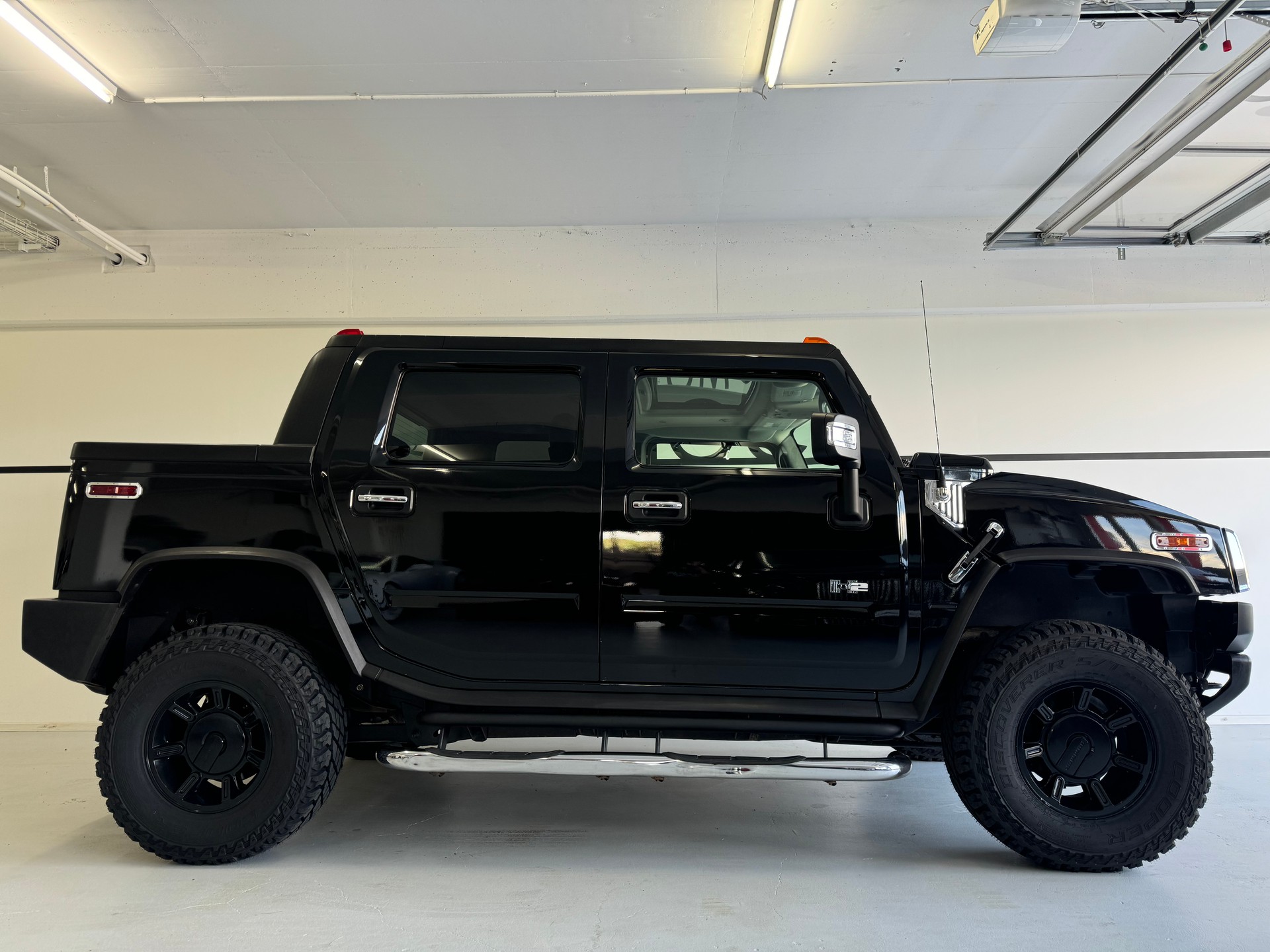 HUMMER Pickup-image-6