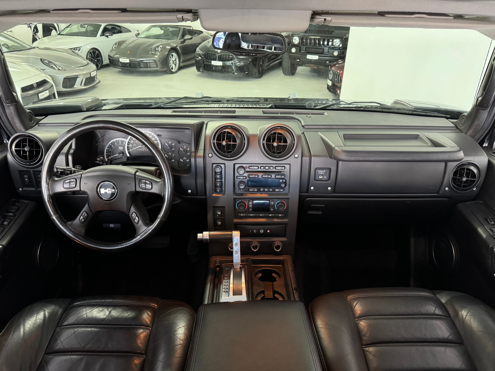 HUMMER Pickup-image-22