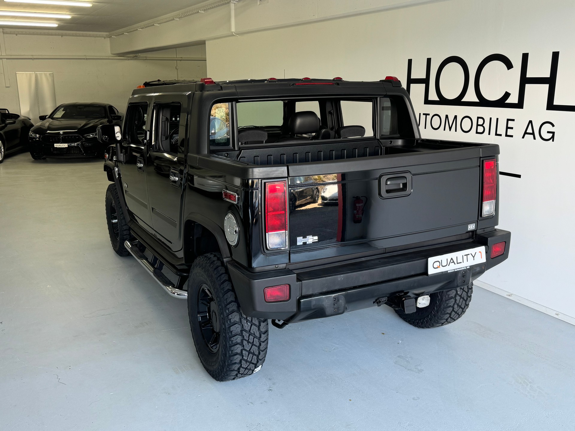 HUMMER Pickup-image-10