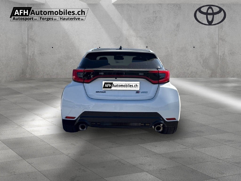 TOYOTA GR Yaris 1.6 Turbo Sport 4x4-image-11