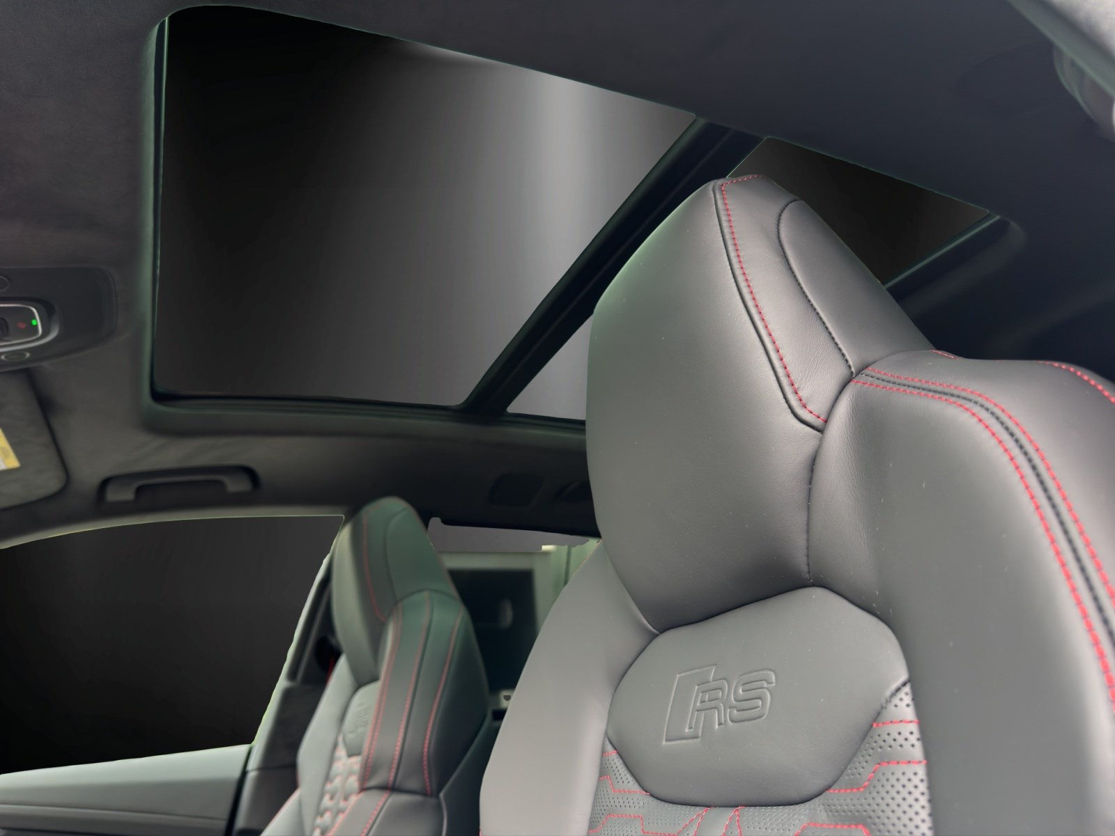 AUDI RSQ8 performance quattro-image-15