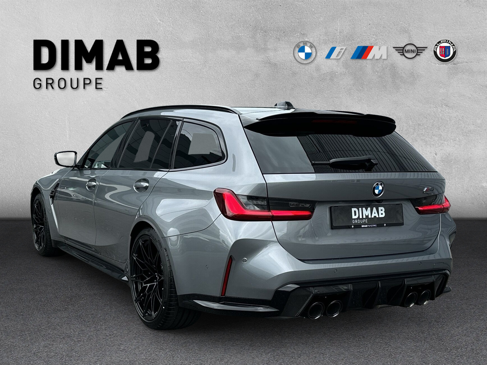 BMW M3 Touring xDrive Competition M-showroom-element-2