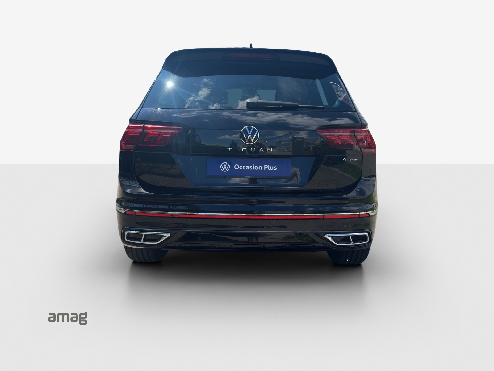 VW Tiguan 2.0TSI R-Line 4Motion DSG-showroom-element-3