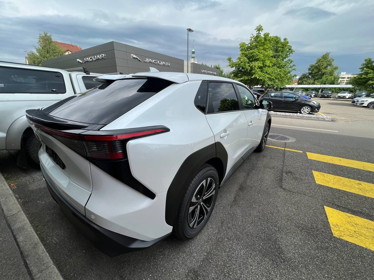 TOYOTA bZ4X Style 71,4 kWh 2WD Kaufen