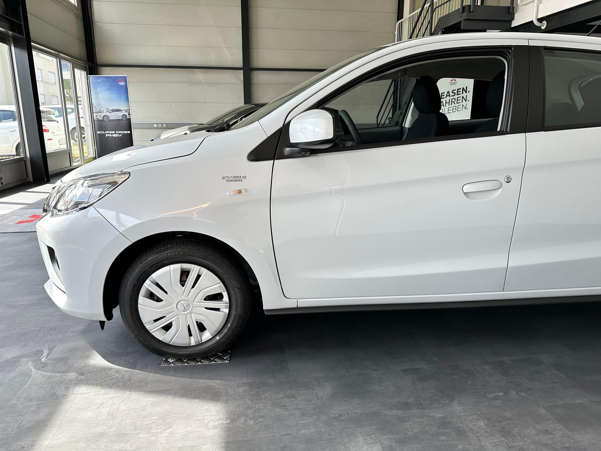 MITSUBISHI Space Star 1.2 MIVEC Inform-showroom-element-1