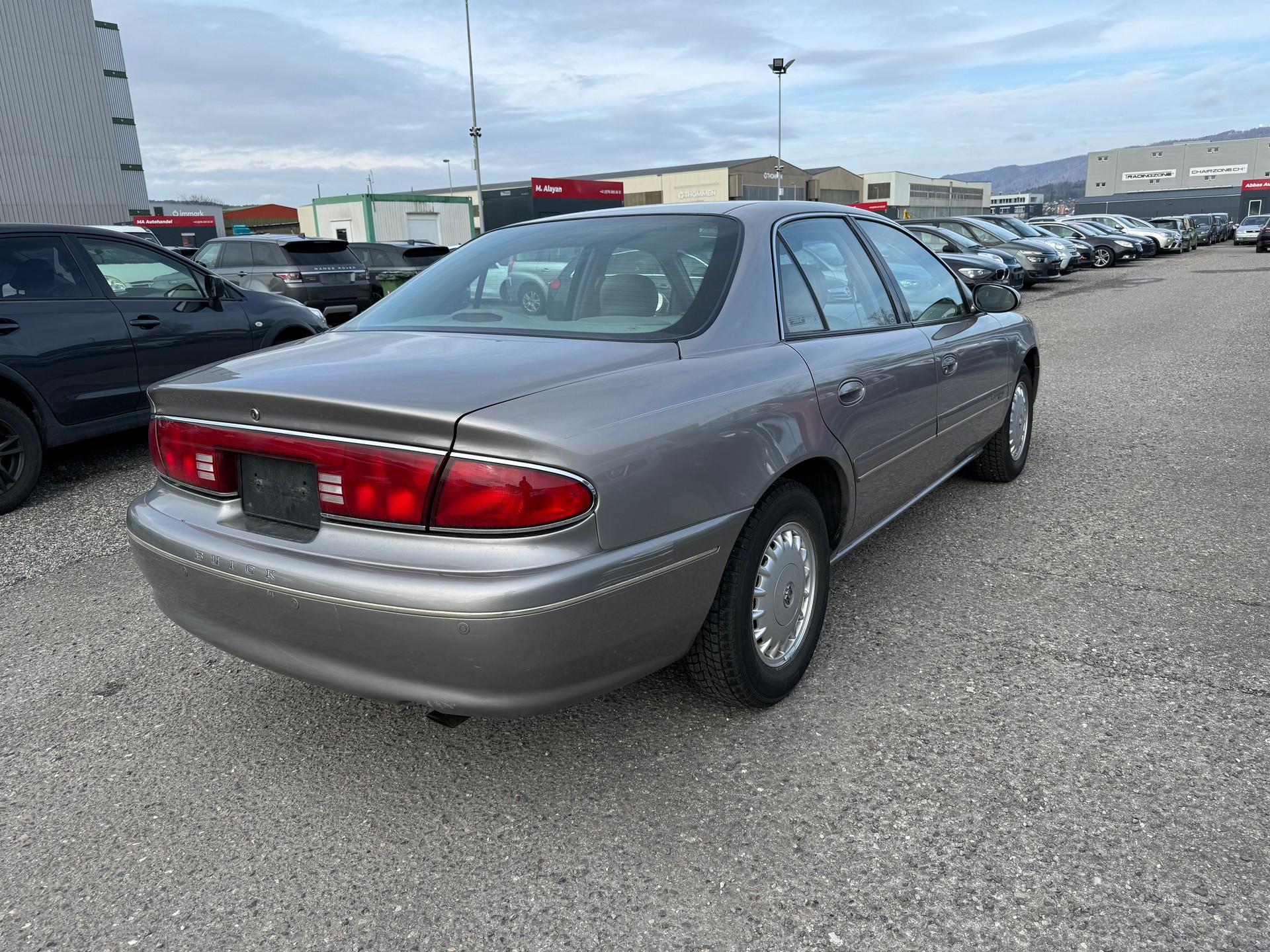 BUICK Limited-image-4