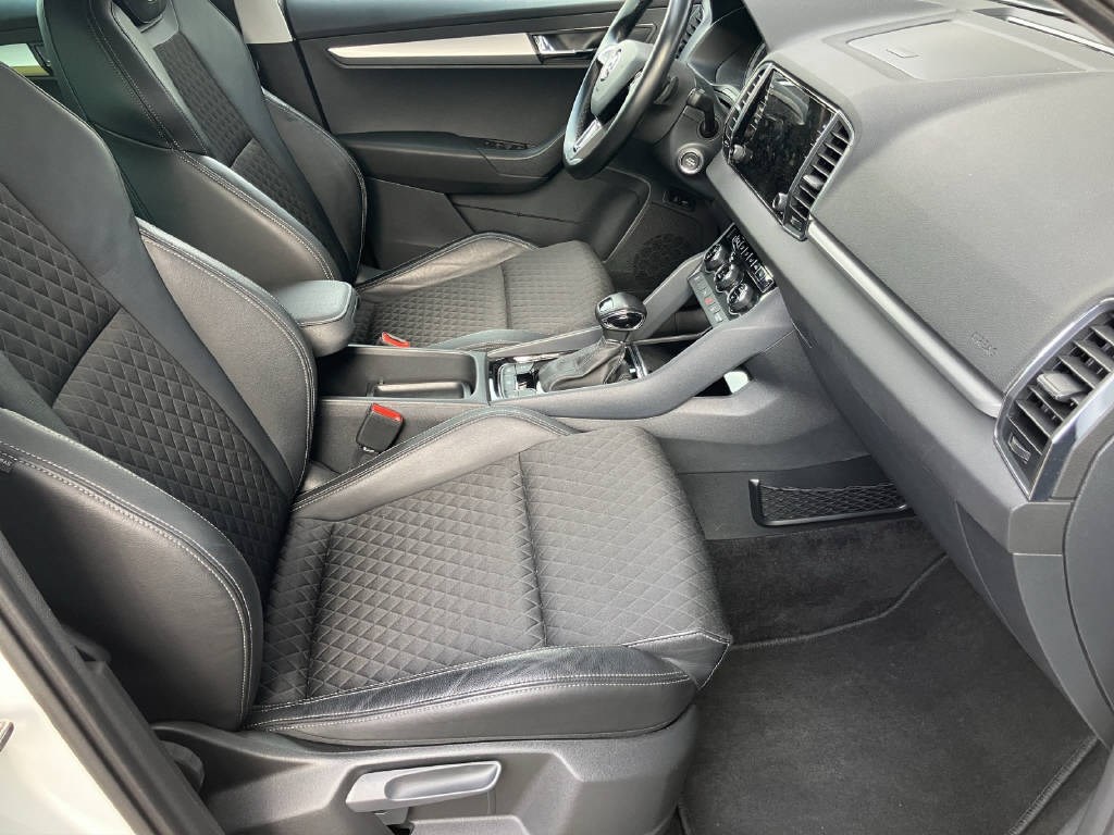 SKODA Karoq 1.6 TDI Smile DSG-image-13