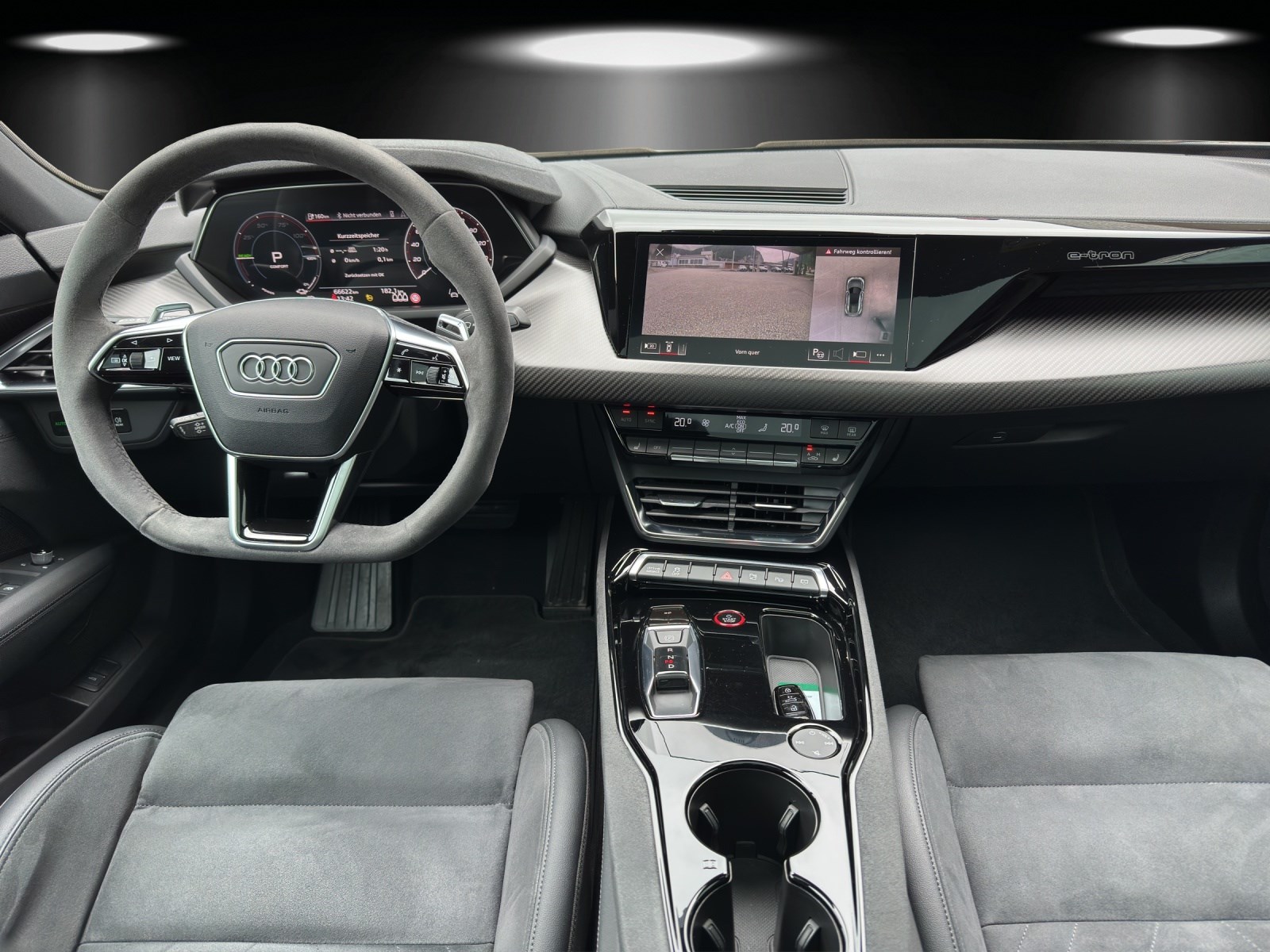 AUDI e-tron GT quattro-image-10