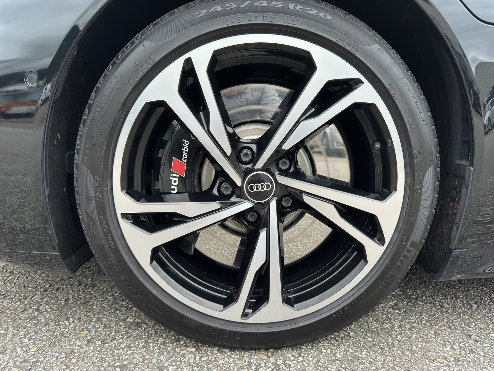 AUDI e-tron GT quattro-image-13