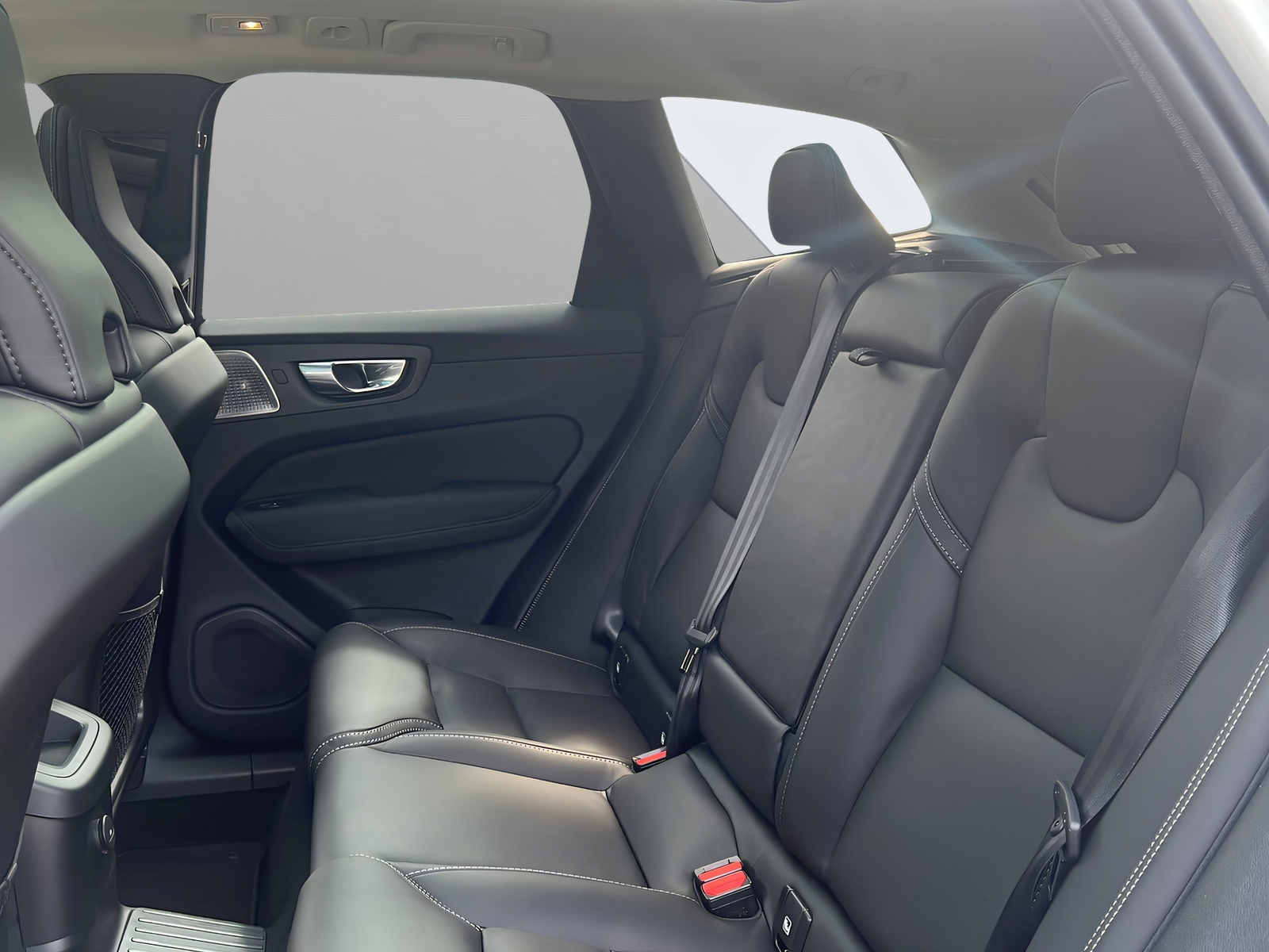 Image VOLVO XC60 XC60 2.0 T8 TE Ultra Dark eAWD