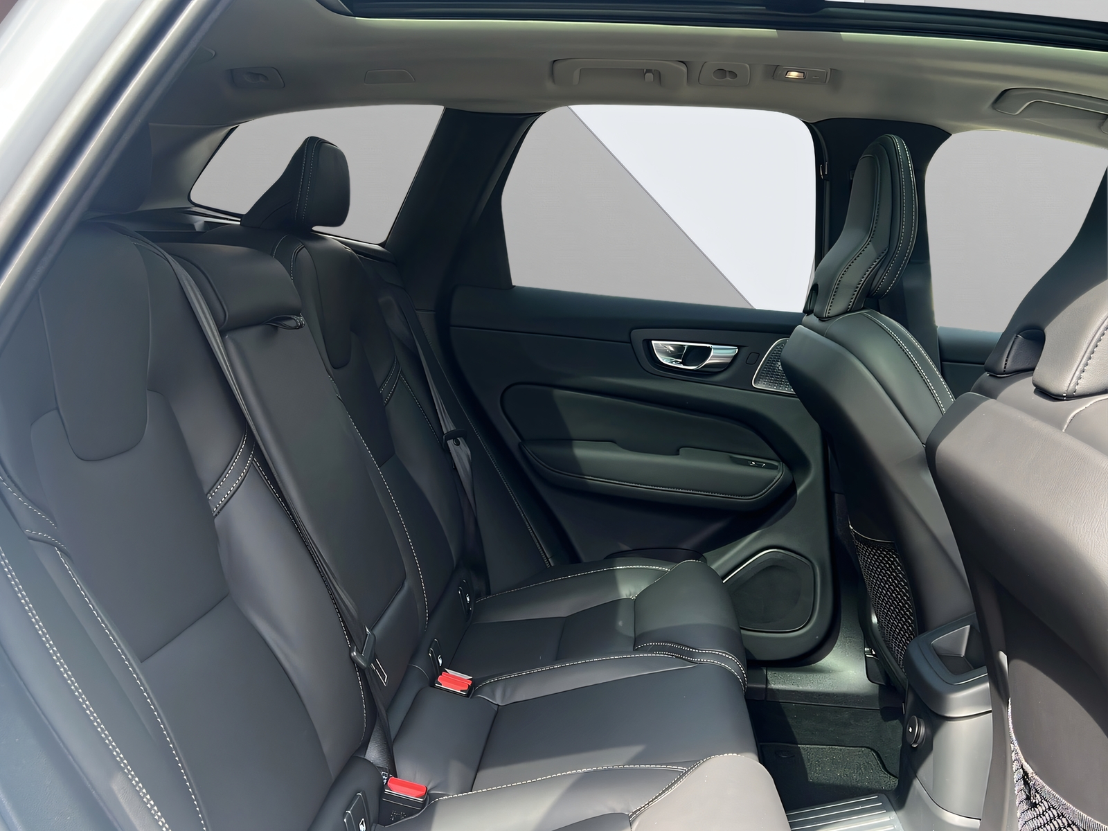 Image VOLVO XC60 XC60 2.0 T8 TE Ultra Dark eAWD