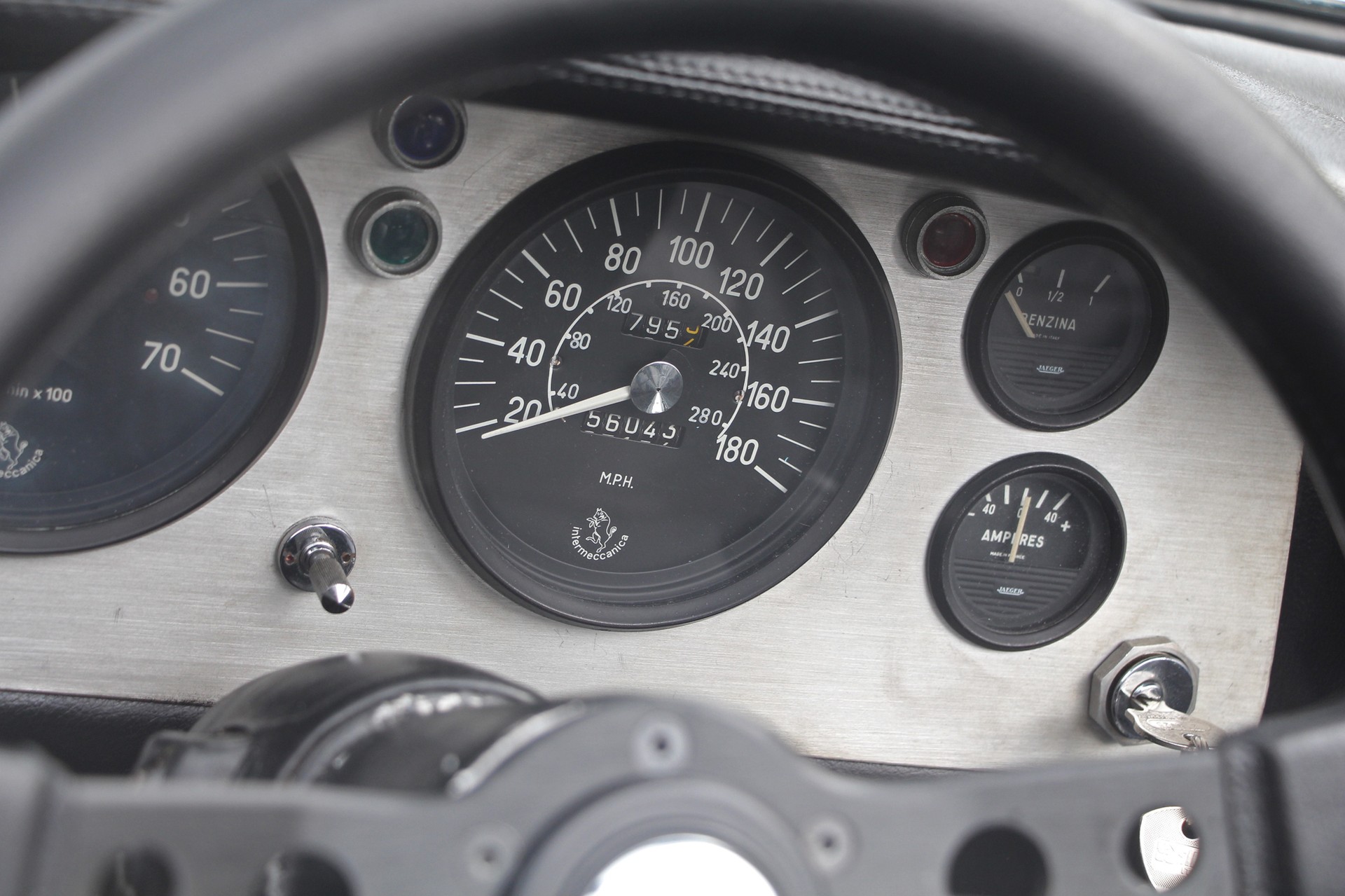 INTERMECCANICA Italia Spyder-image-10