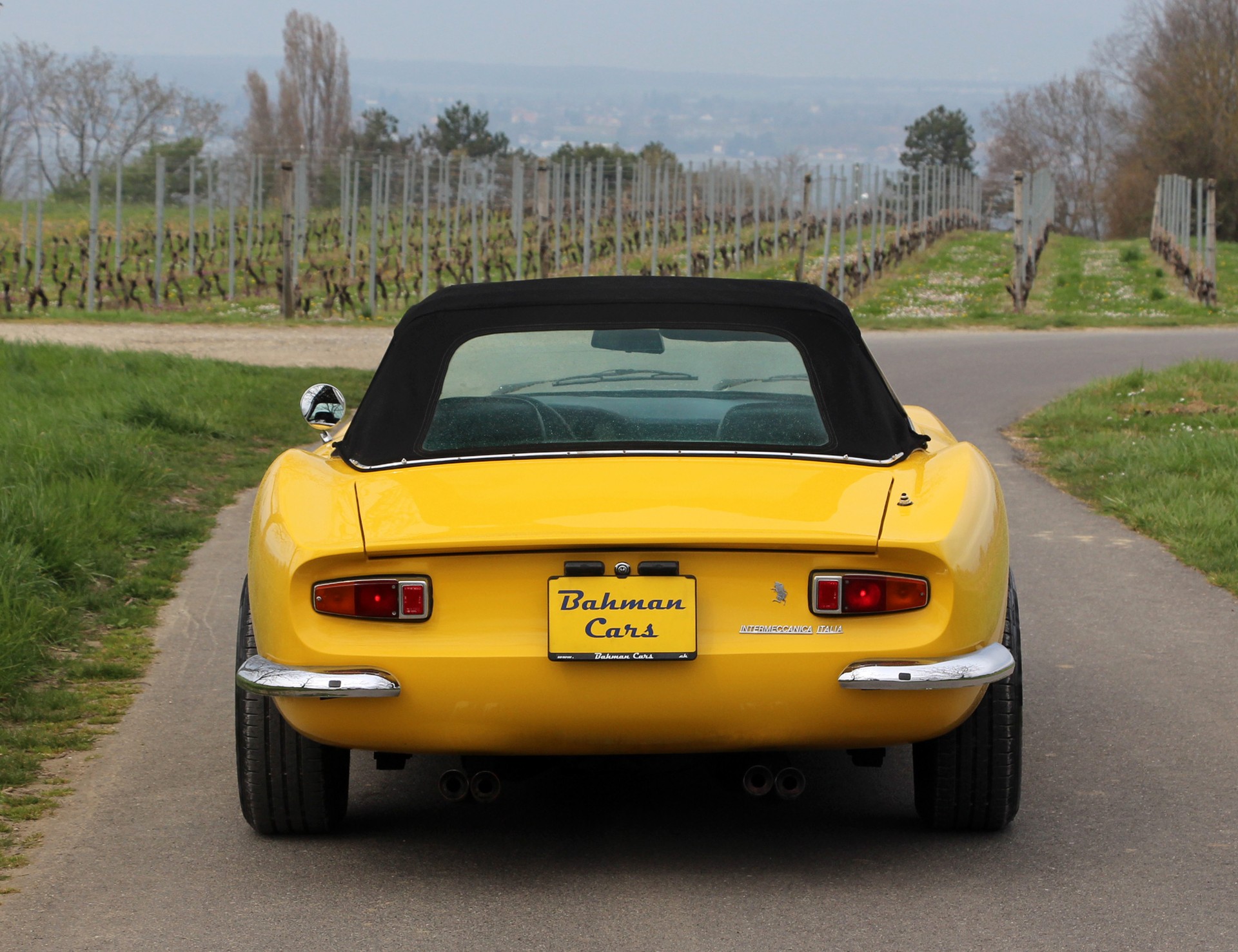INTERMECCANICA Italia Spyder-image-27