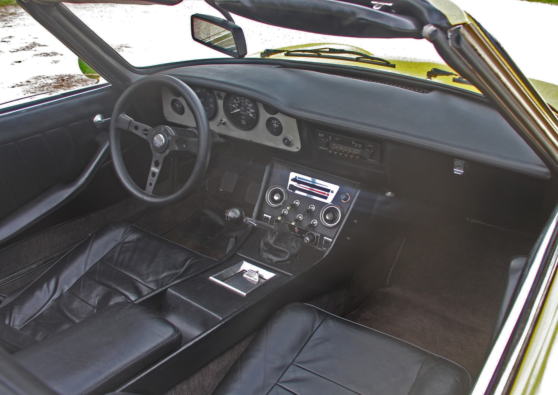 INTERMECCANICA Italia Spyder-image-8