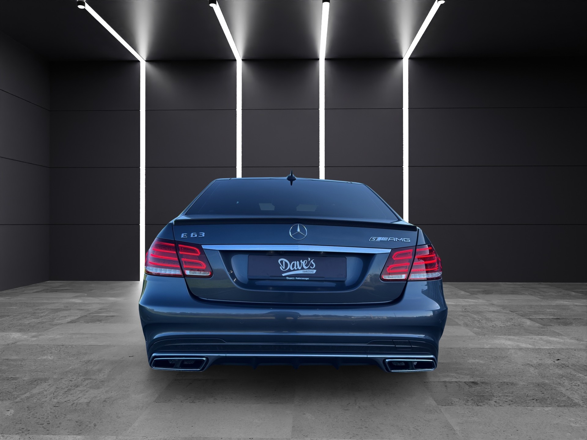 MERCEDES-BENZ E 63 AMG S 4Matic Speedshift-showroom-element-3