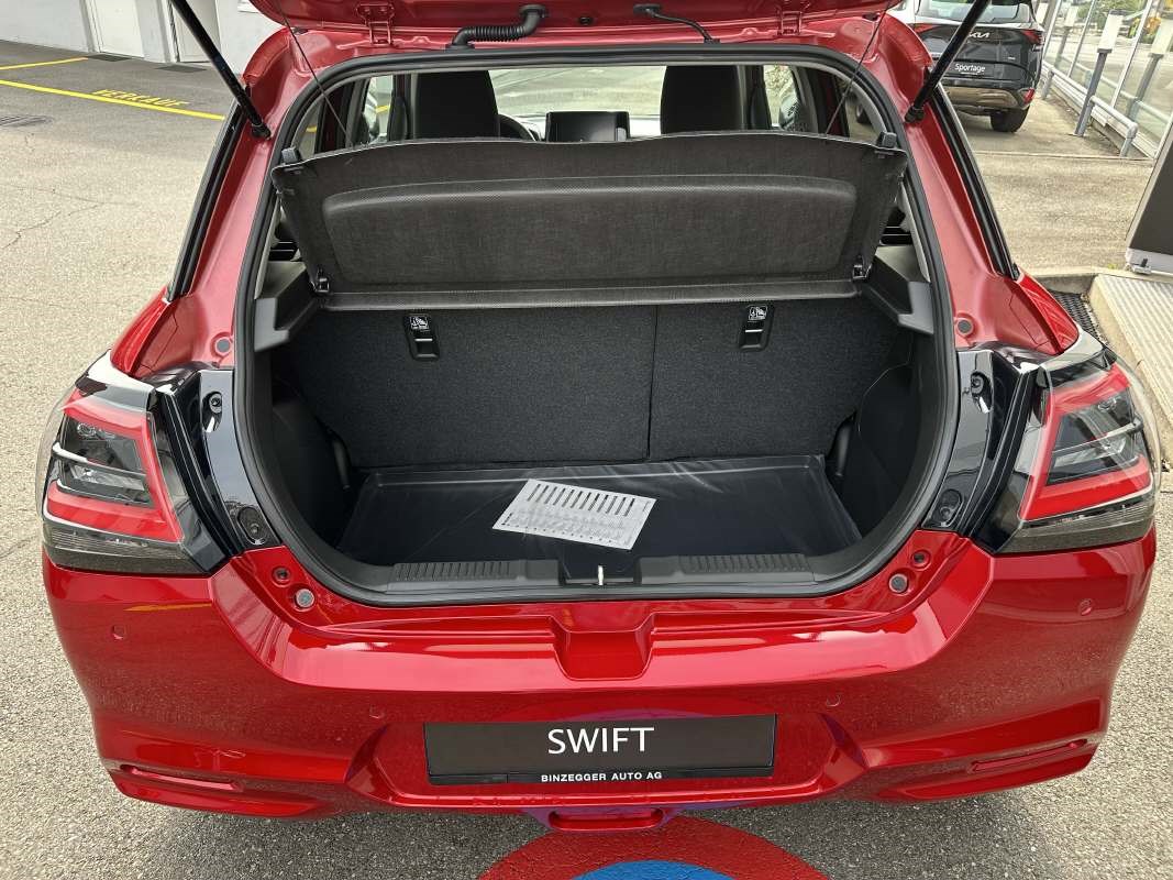 SUZUKI Swift 1.2 Tradizio Top Hybrid 4x4-image-5