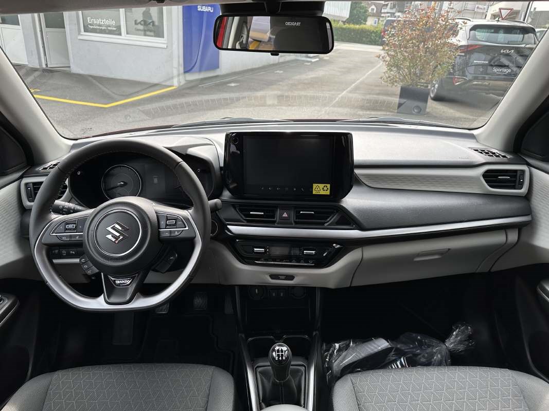 SUZUKI Swift 1.2 Tradizio Top Hybrid 4x4-image-7