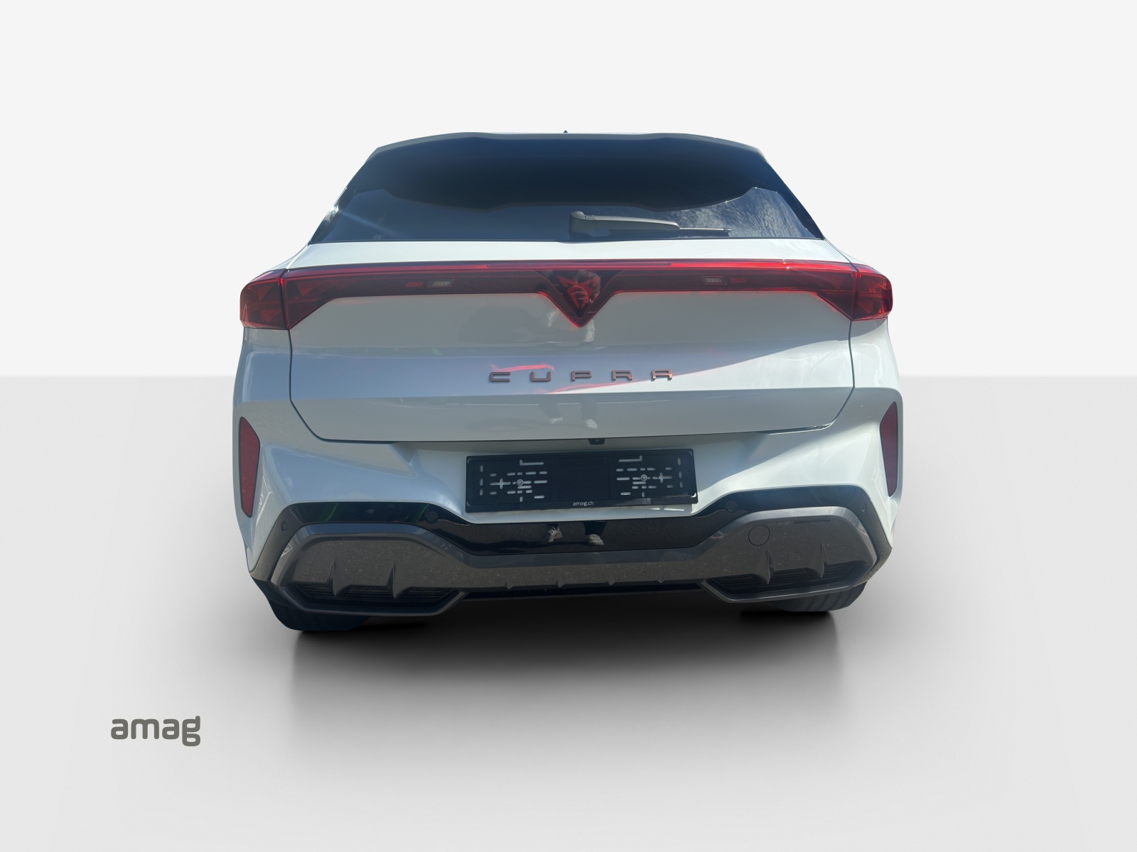 CUPRA Terramar 1.5 eTSI DSG-showroom-element-3