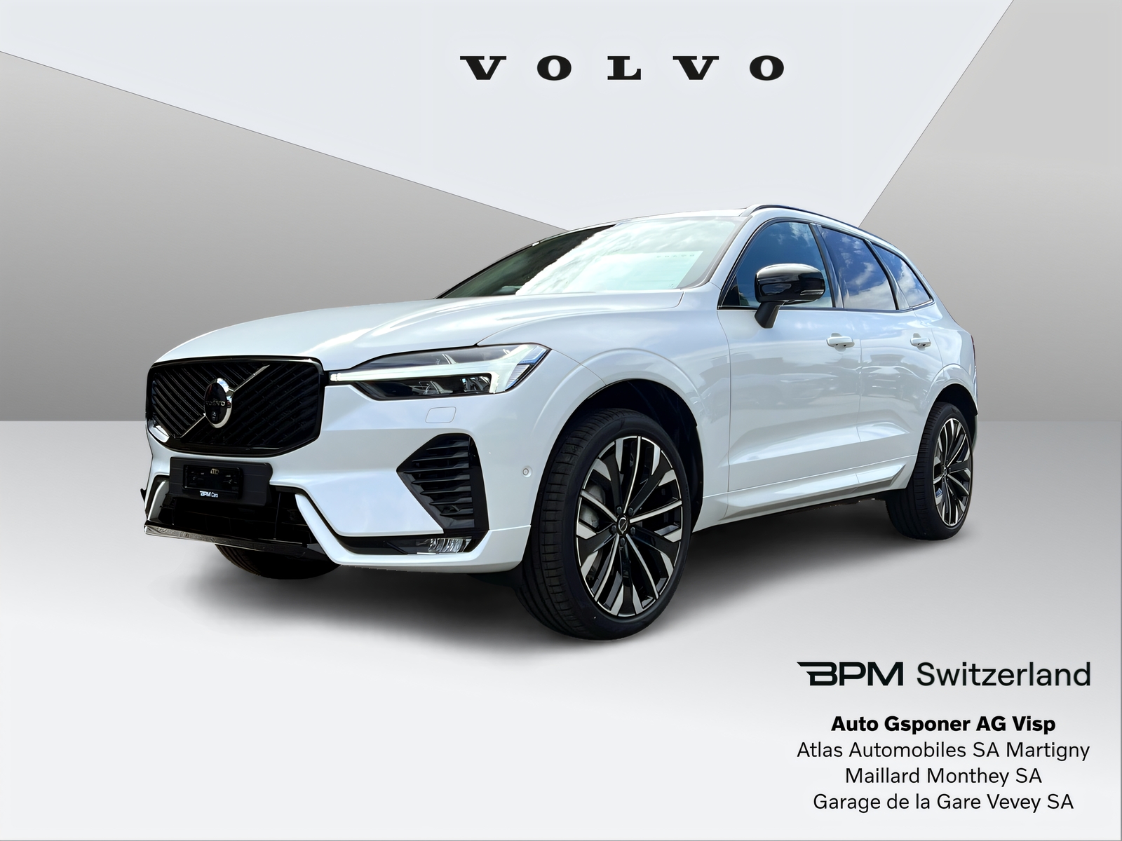 Photo VOLVO XC60 XC60 2.0 B5 MH Plus Dark AWD