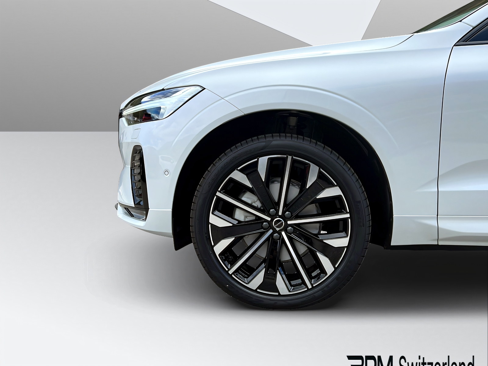 Image VOLVO XC60 XC60 2.0 B5 MH Plus Dark AWD