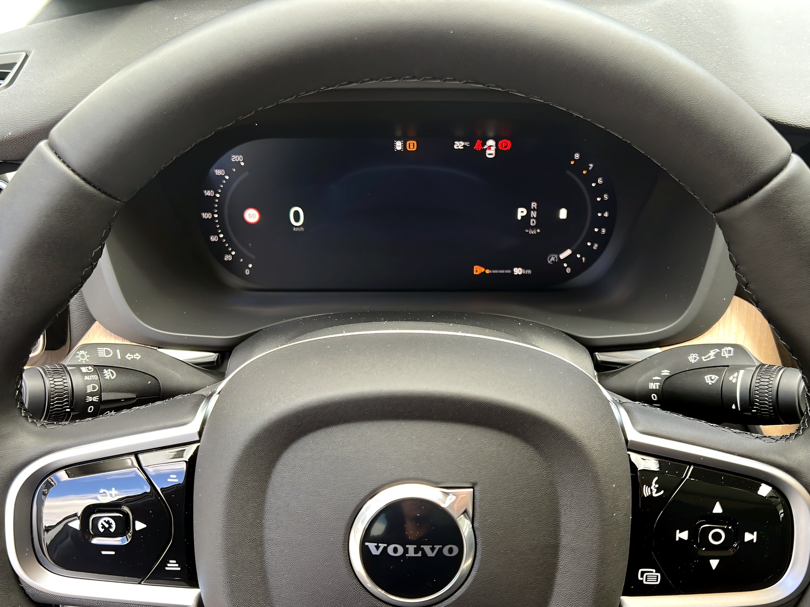 Image VOLVO XC60 XC60 2.0 B5 MH Plus Dark AWD