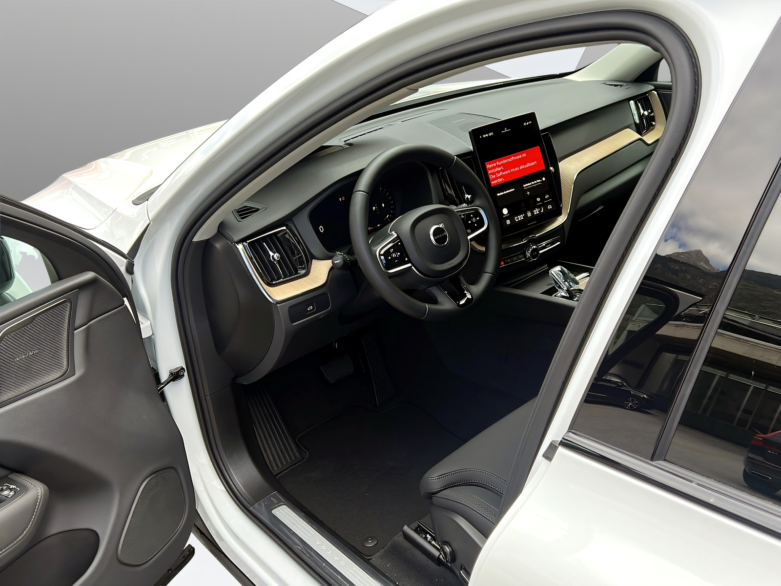 Image VOLVO XC60 XC60 2.0 B5 MH Plus Dark AWD