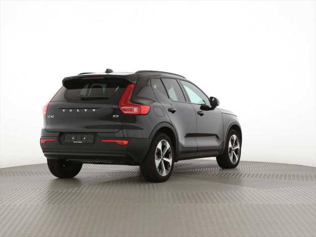 Image VOLVO XC40 XC40 B3 Benzin Mild Hybrid Plus Dark DCT