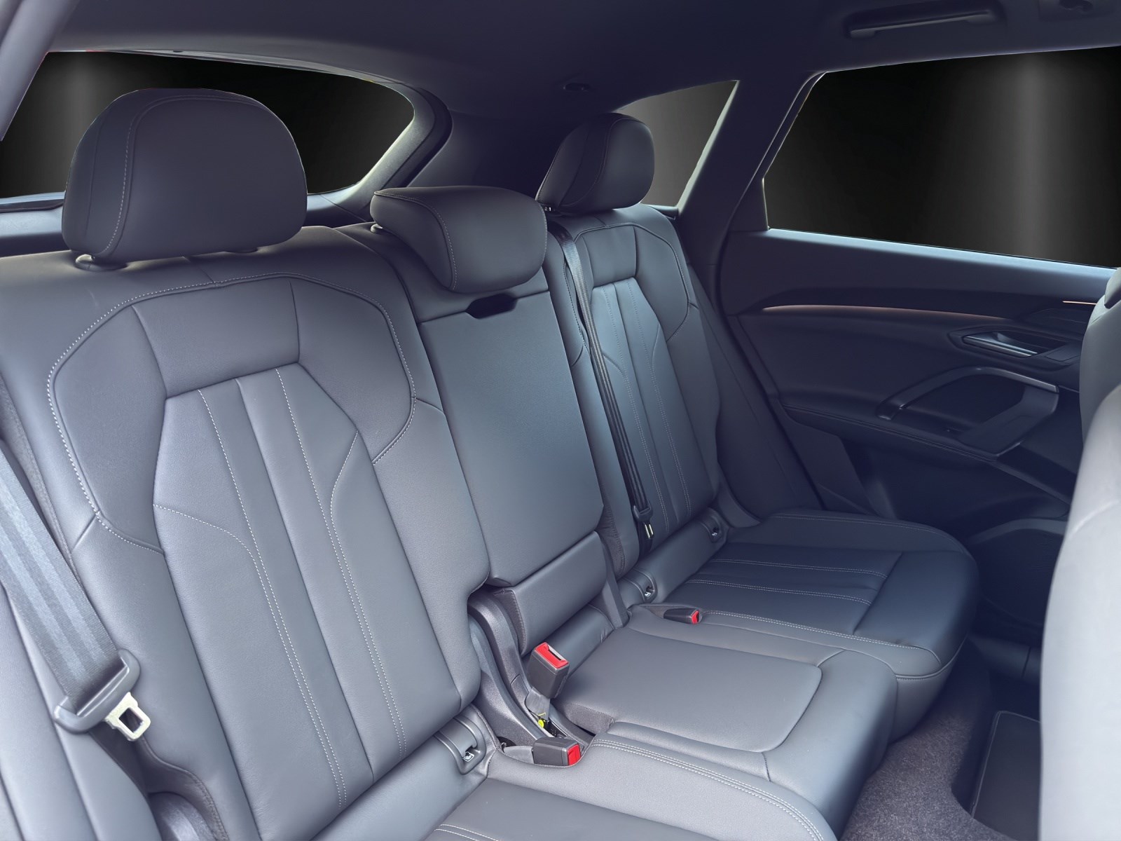 AUDI Q5 TDI quattro 150 kW S-tronic-image-7