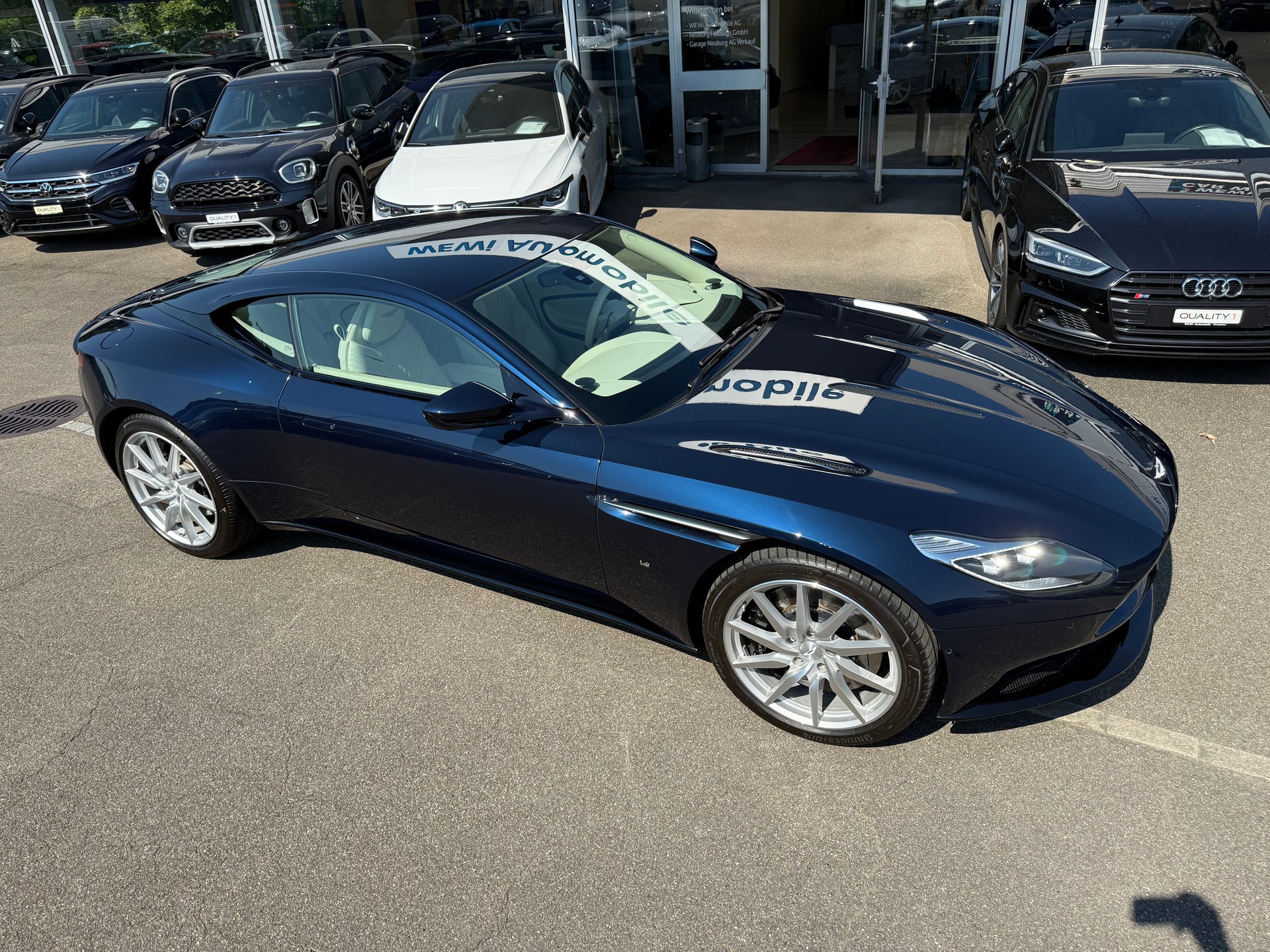 ASTON MARTIN DB11 V12 Touchtronic 3-image-8