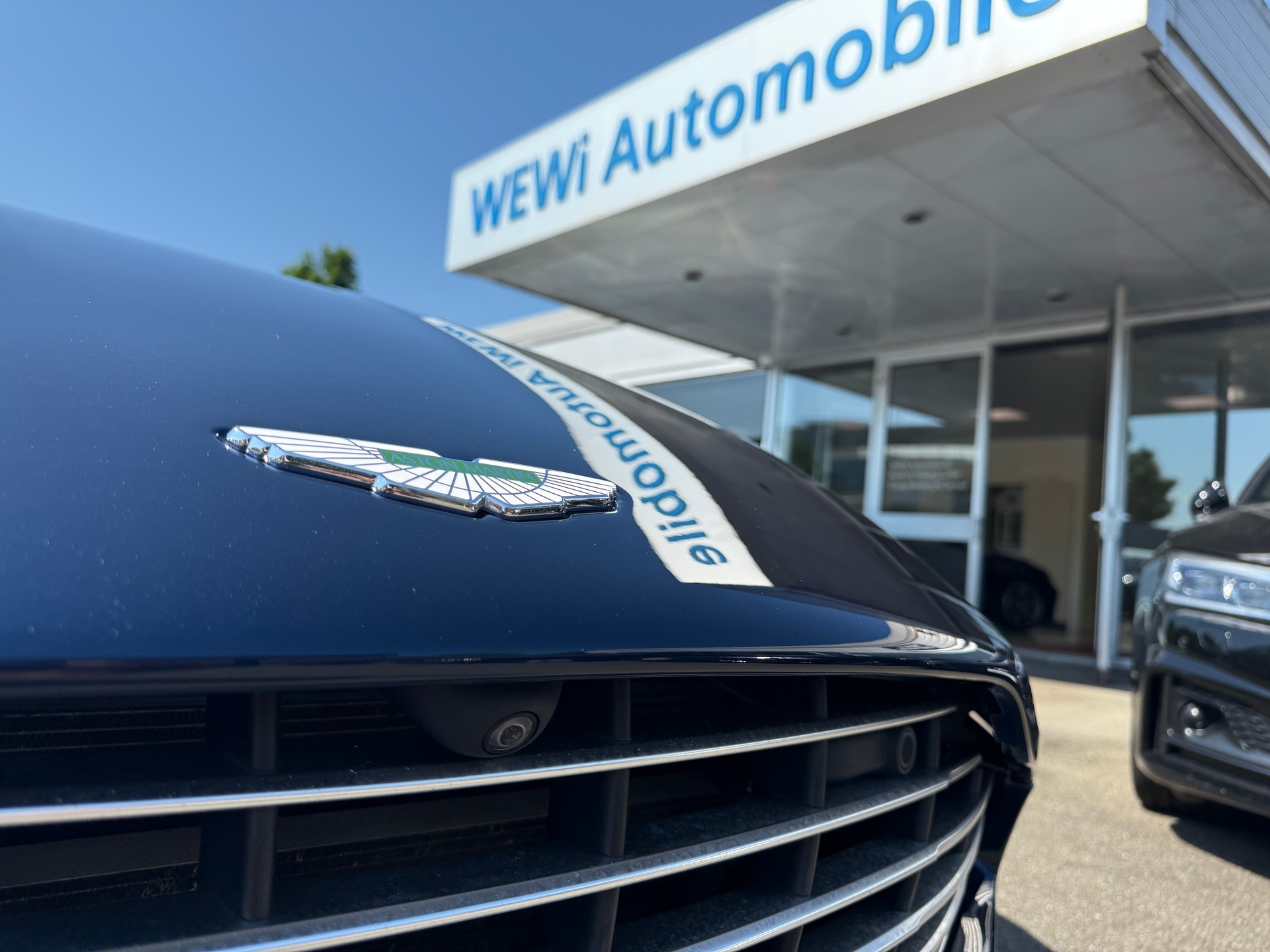 ASTON MARTIN DB11 V12 Touchtronic 3-image-9