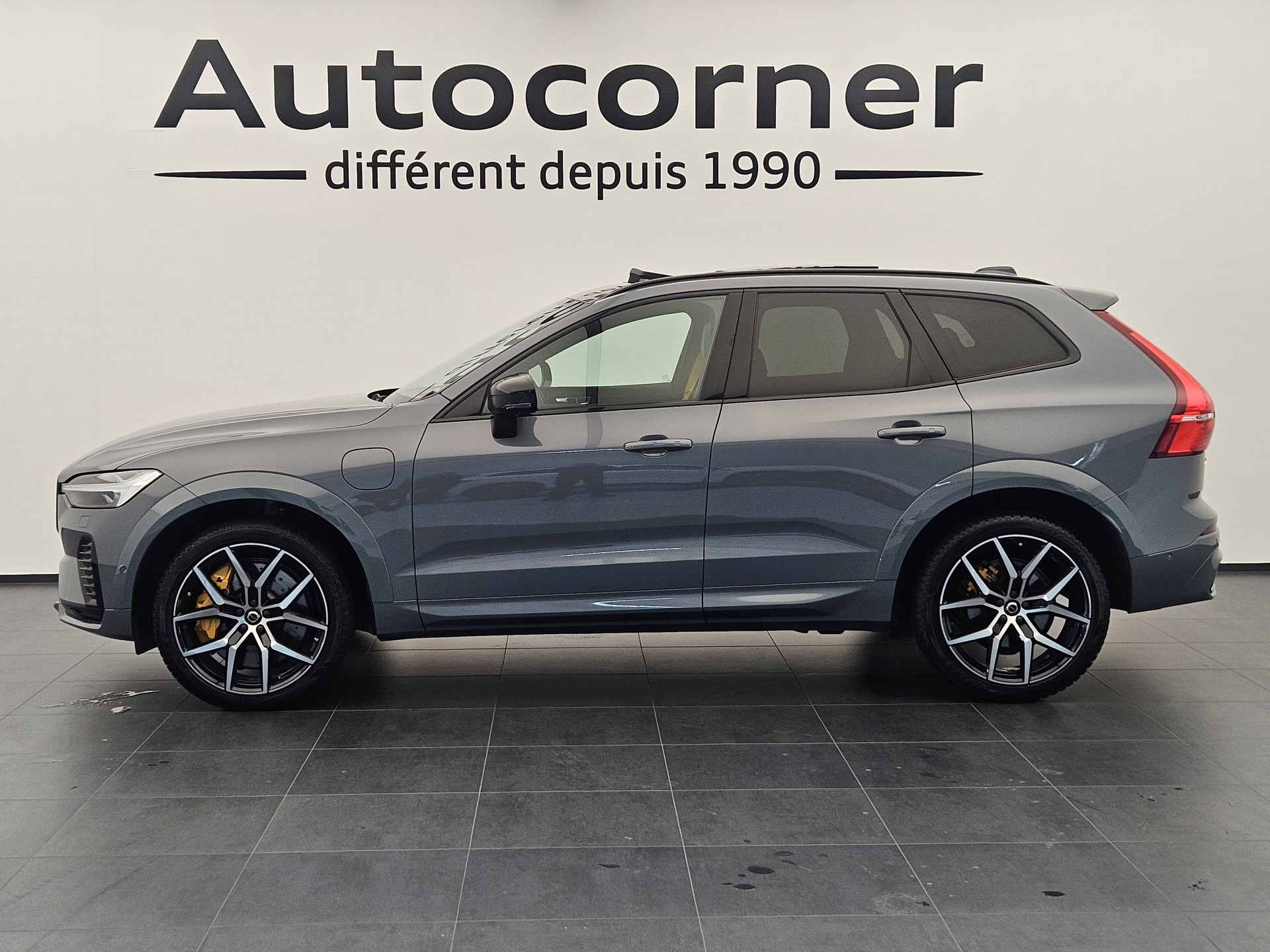 VOLVO XC60 T8 eAWD Polestar Geartronic-showroom-element-1