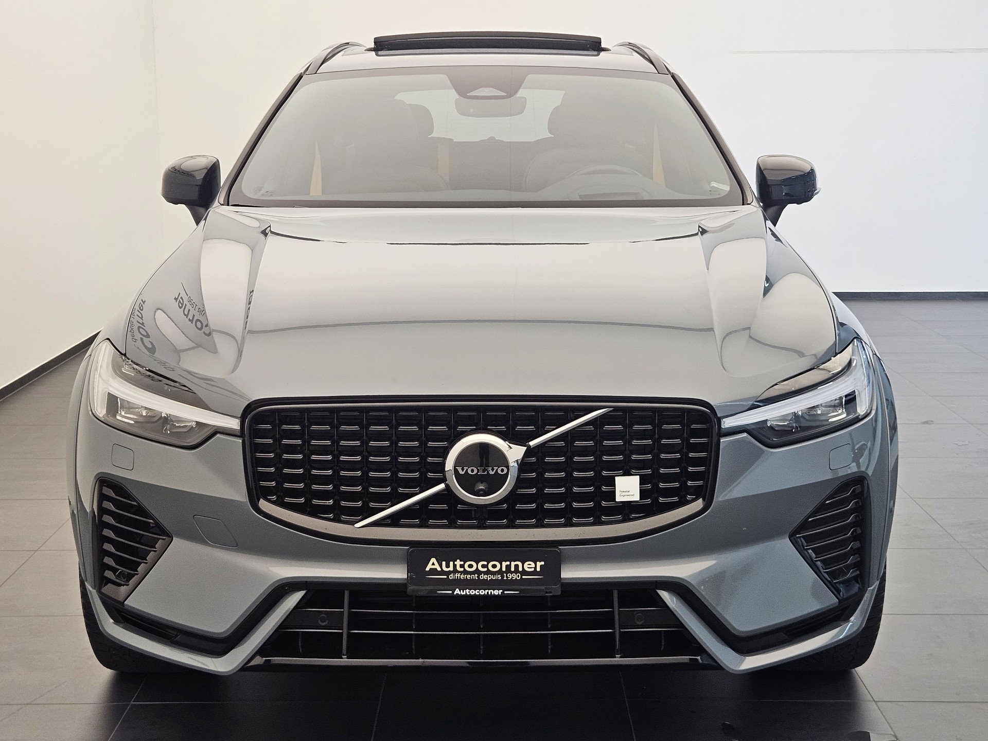 VOLVO XC60 T8 eAWD Polestar Geartronic-showroom-element-3