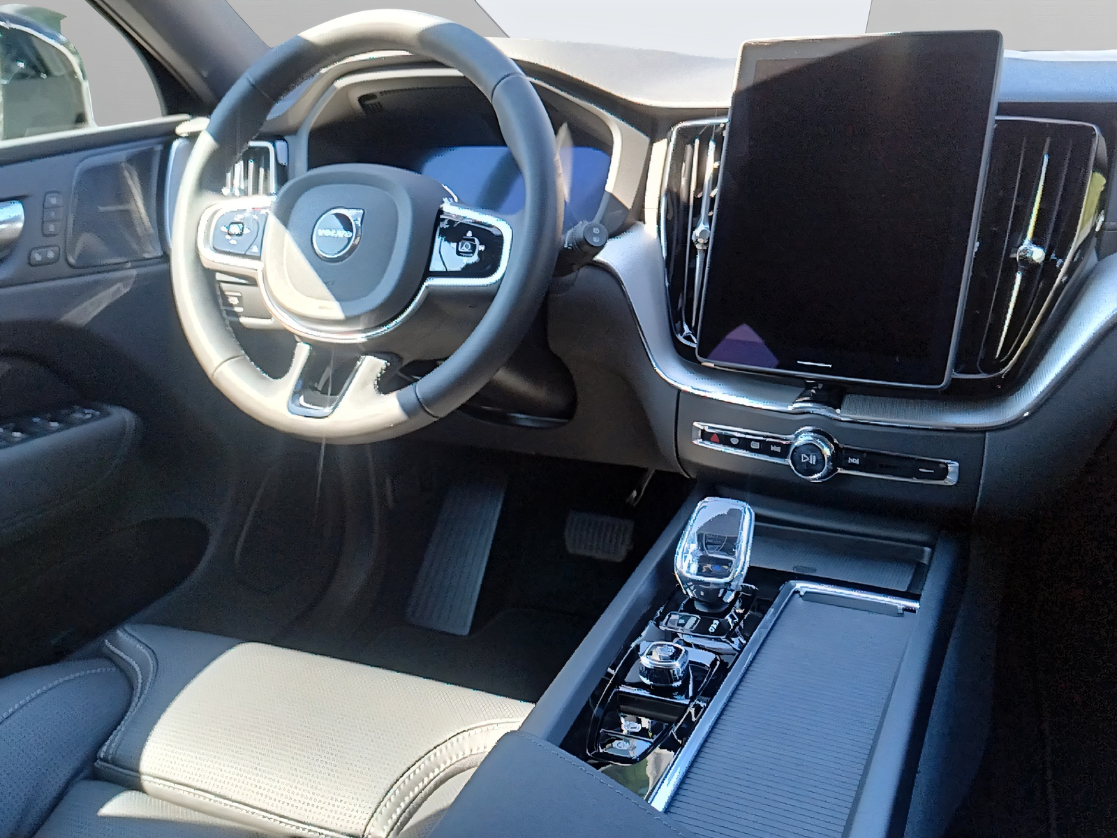 Image VOLVO XC60 XC60 2.0 B5 MH Black Edition AWD