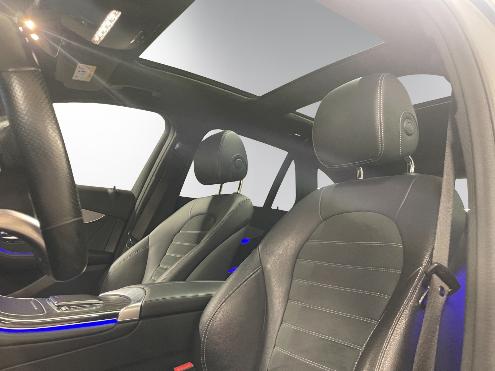 Image MERCEDES-BENZ GLC-300 GLC 300 e AMG Line 4Matic